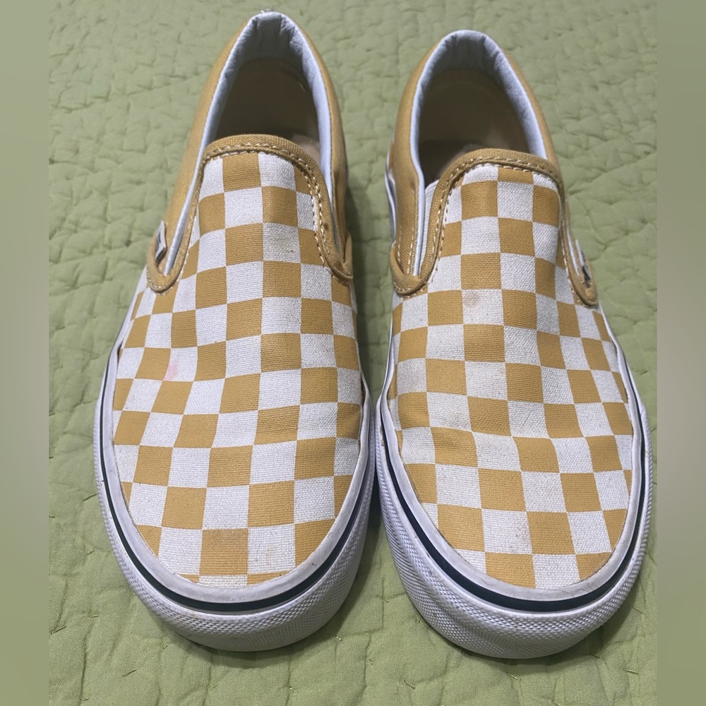 Women’s Checkerboard Vans